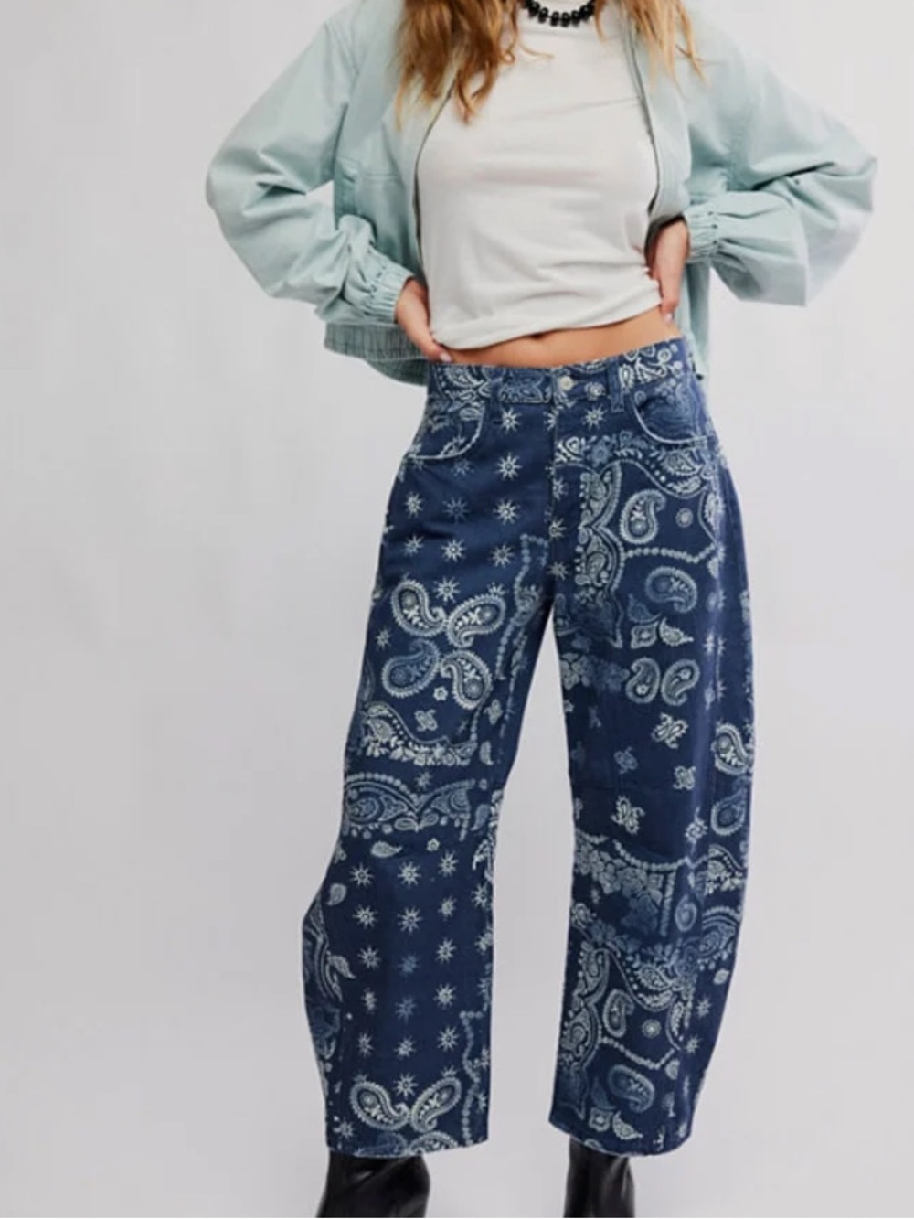 NWT We the free people Good Luck Bandana Print Barrel Jeans - Navy